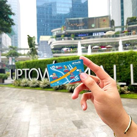 Airobedz Bgc - Near Uptown Hotell Manila Exteriör bild